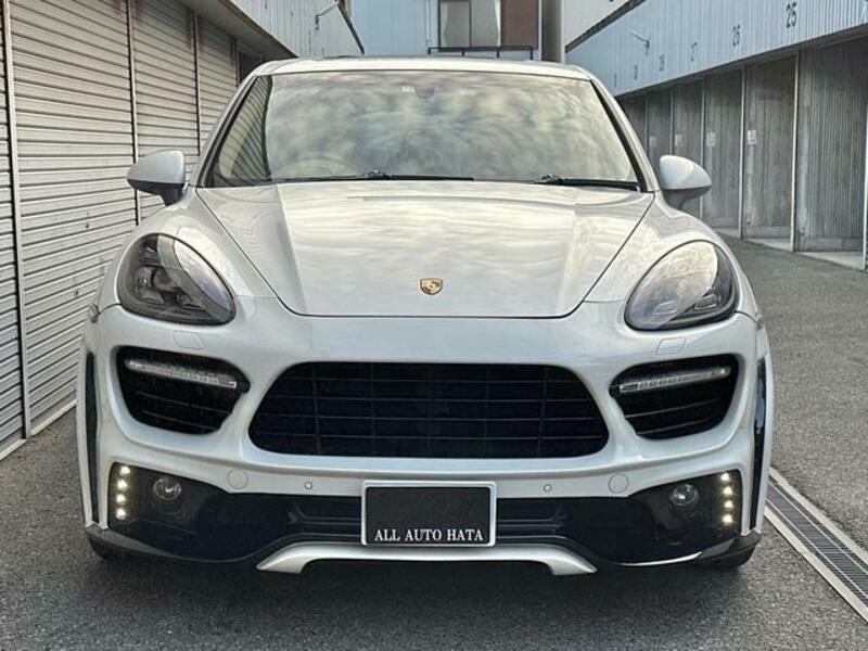 CAYENNE