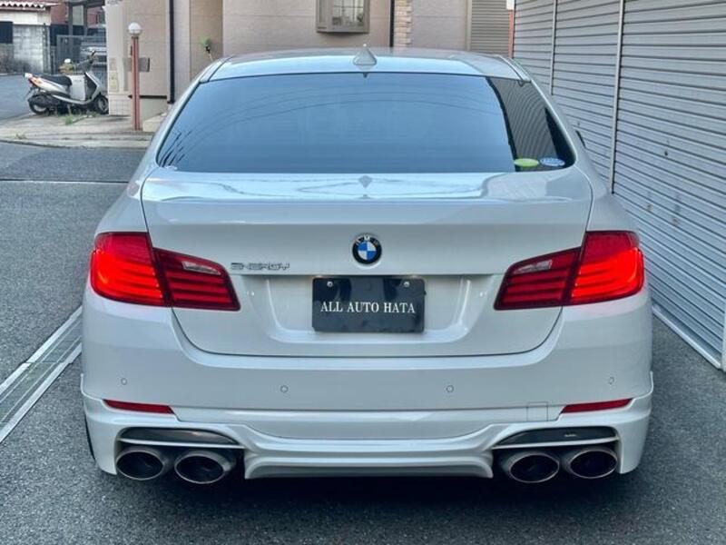 5 SERIES