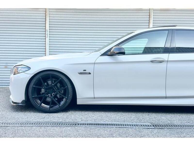 5 SERIES