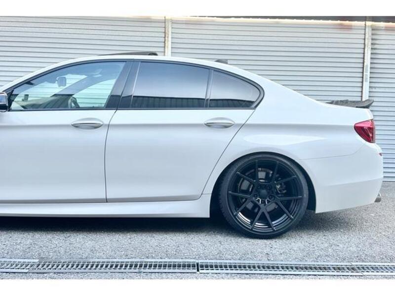 5 SERIES