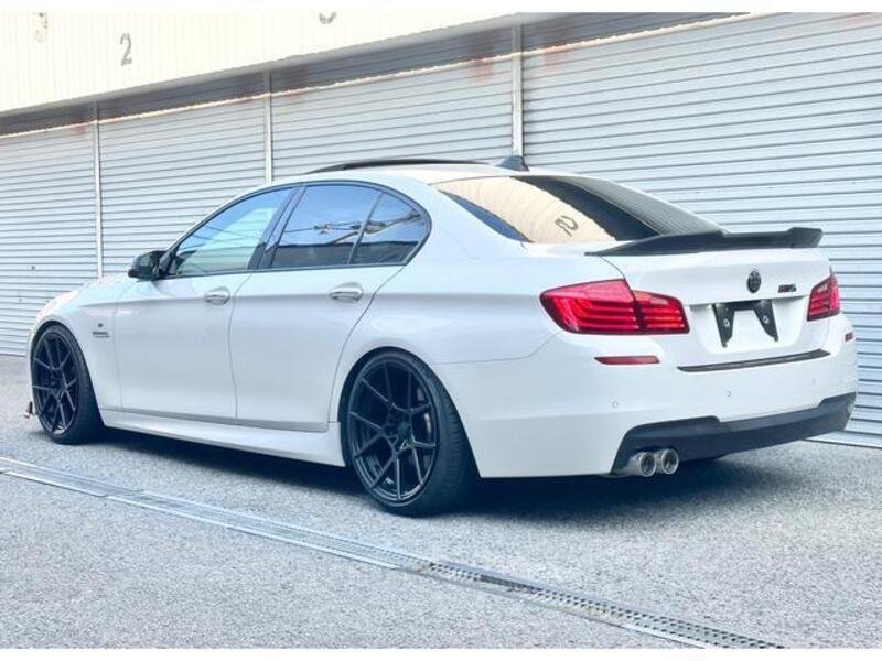 5 SERIES
