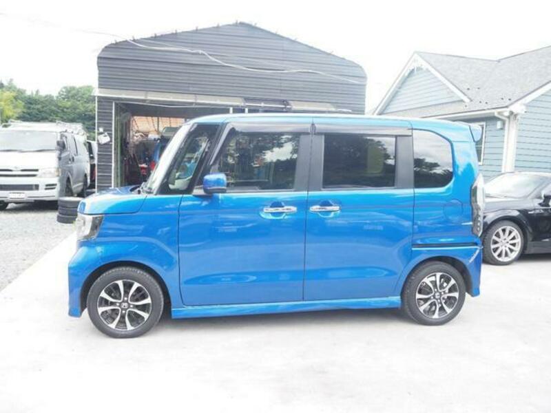 N BOX CUSTOM