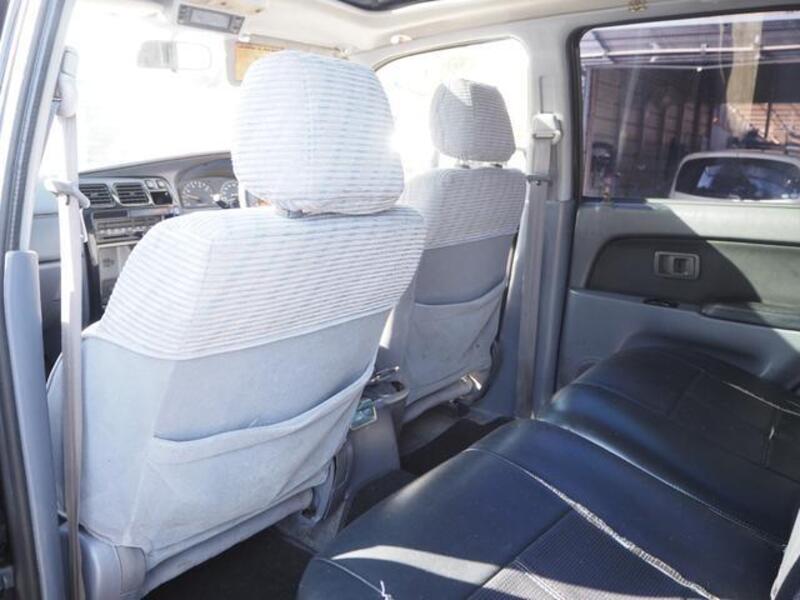 HILUX SURF