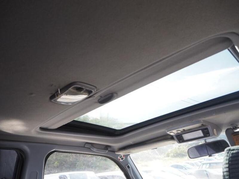 HILUX SURF