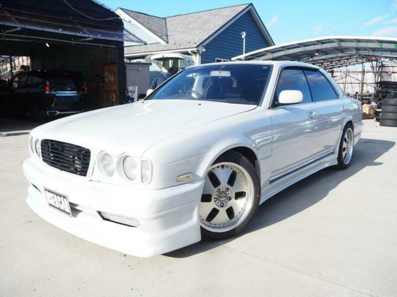 NISSAN GLORIA