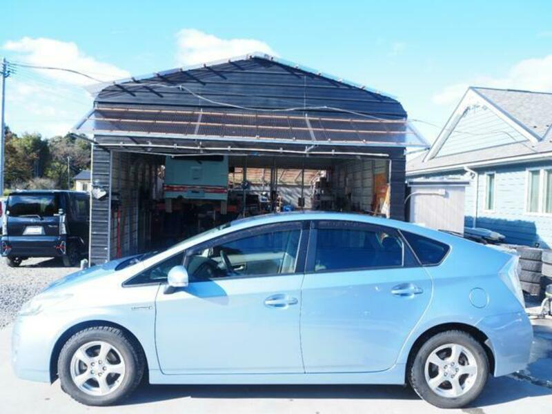 PRIUS