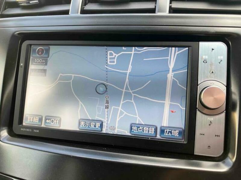 PRIUS ALPHA