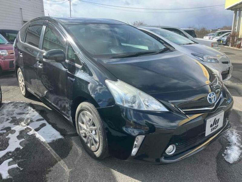 PRIUS ALPHA