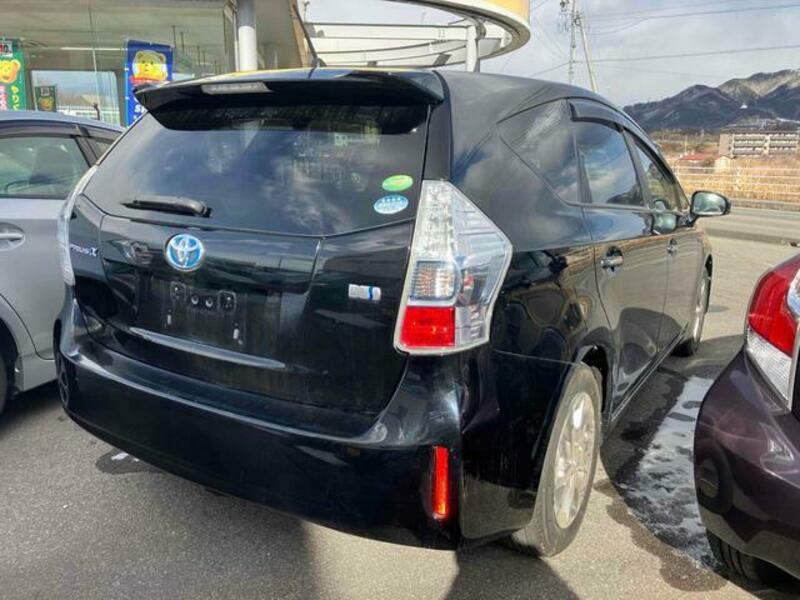 PRIUS ALPHA