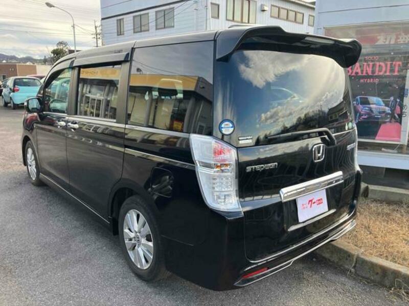 STEPWAGON SPADA