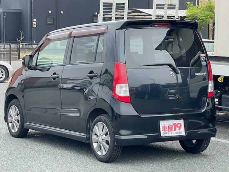 WAGON R