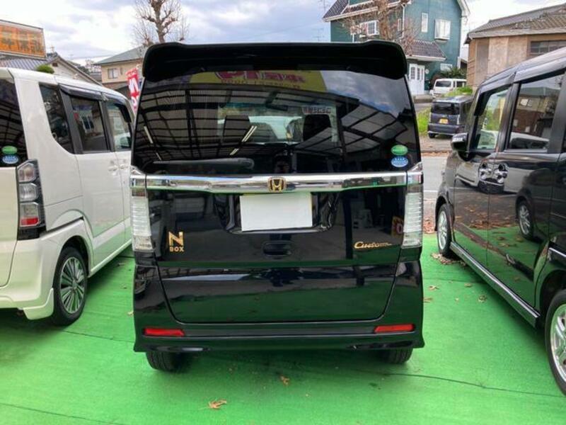 N BOX CUSTOM