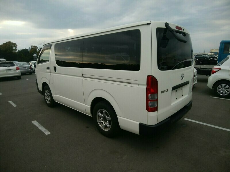 HIACE-6