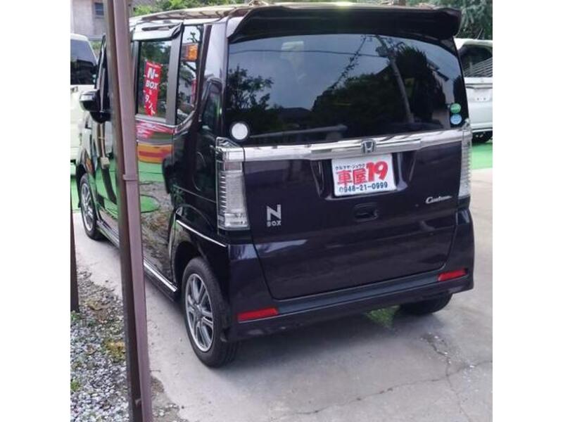 N BOX CUSTOM
