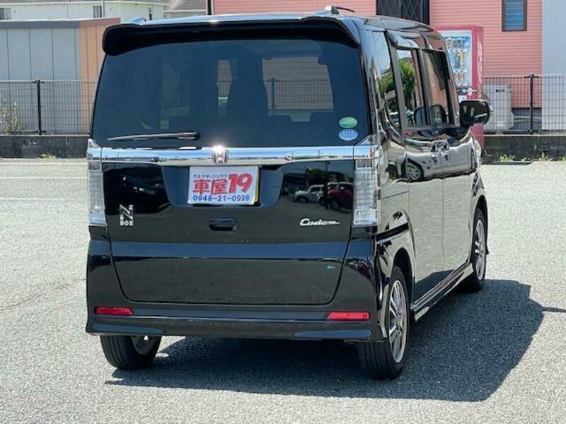 N BOX CUSTOM
