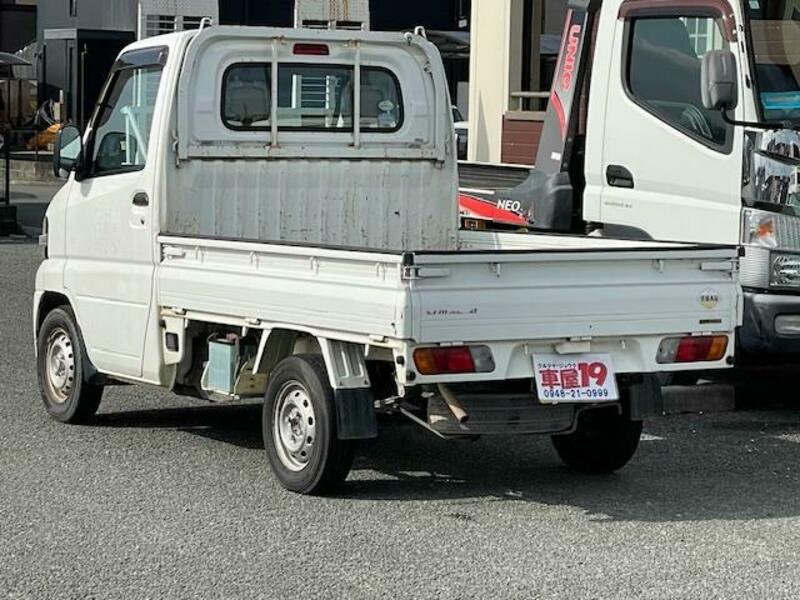 MINICAB TRUCK