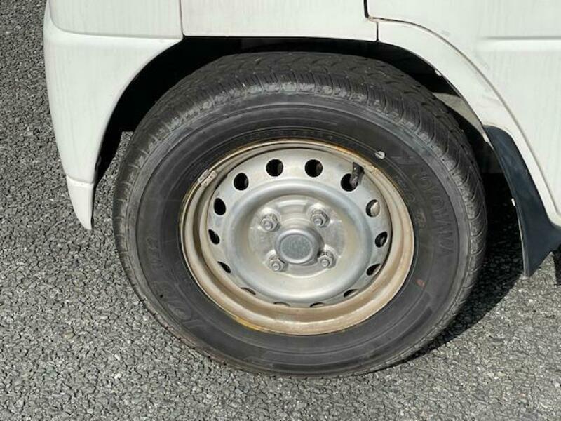 MINICAB TRUCK