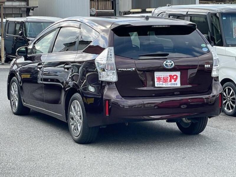 PRIUS ALPHA
