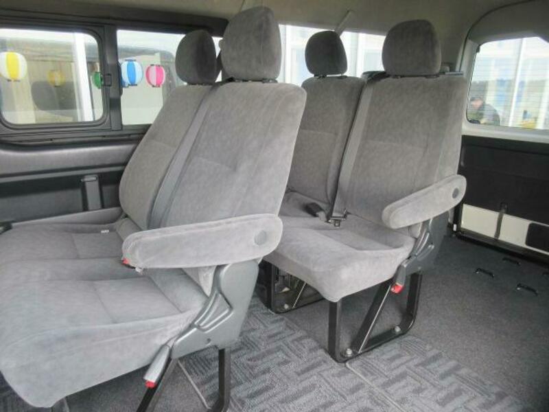 HIACE WAGON