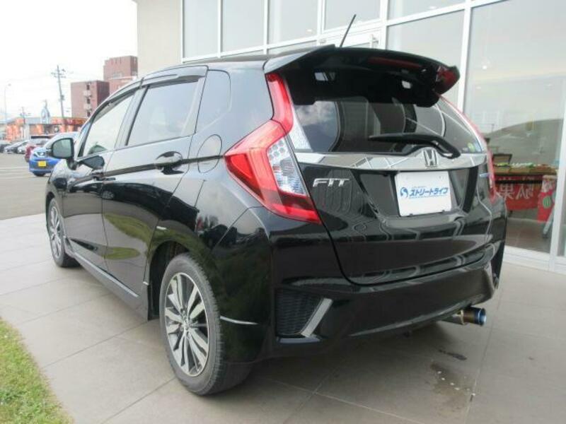 FIT HYBRID