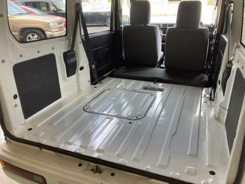 ACTY VAN