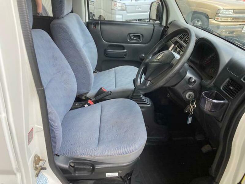 ACTY VAN