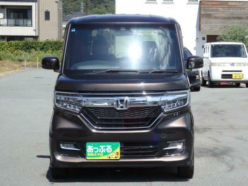 N BOX CUSTOM