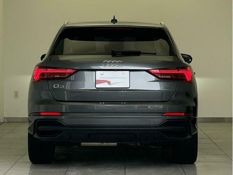 Q3