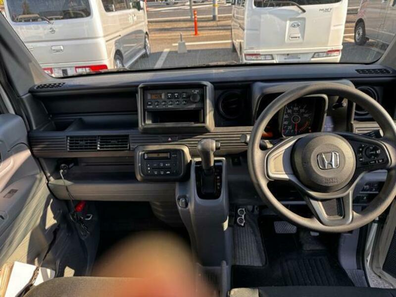N-VAN