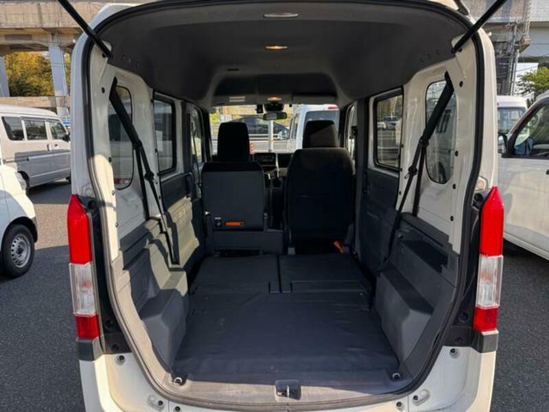 N-VAN