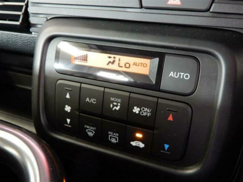 N-VAN