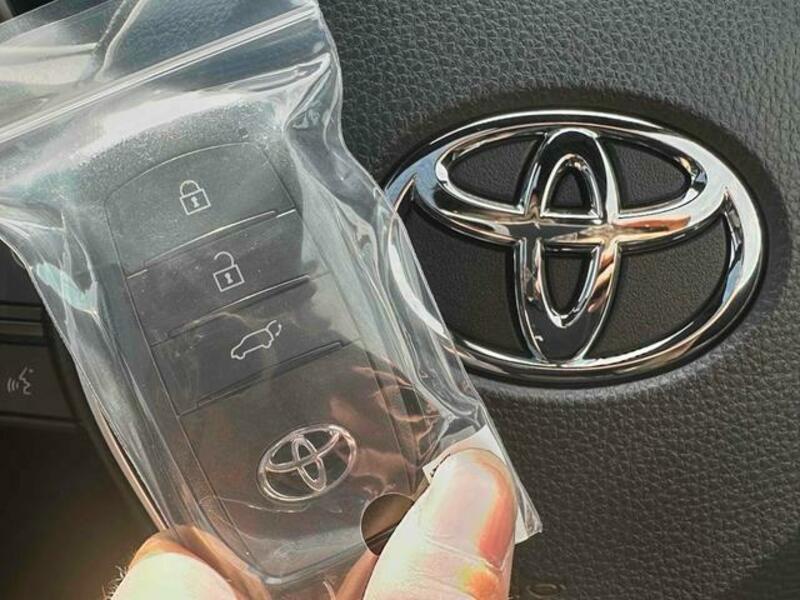COROLLA CROSS