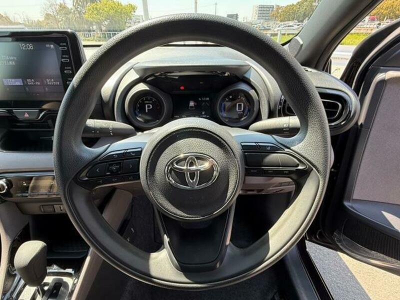 YARIS