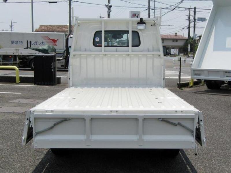 TOWNACE TRUCK