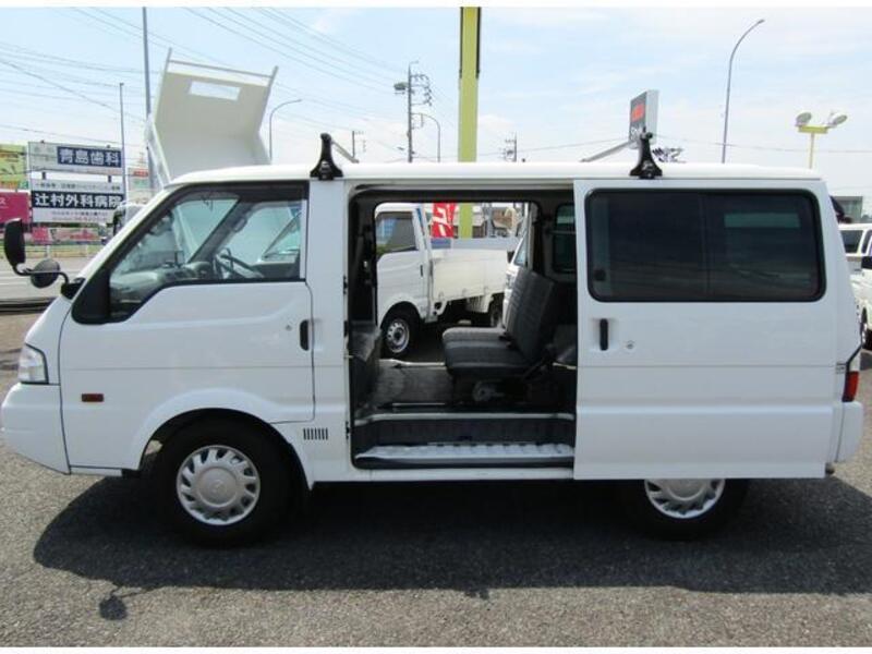 BONGO VAN