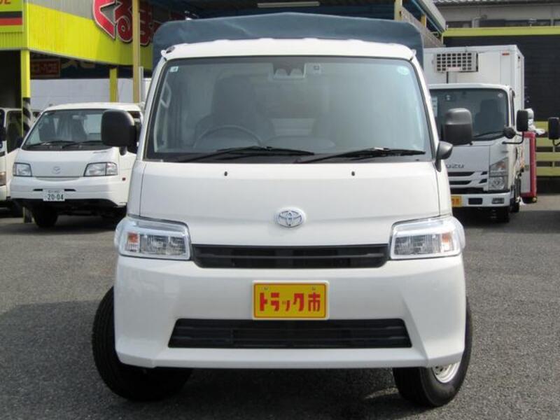 TOWNACE TRUCK