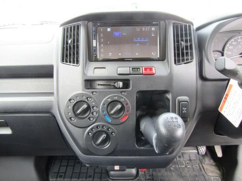 TOWNACE TRUCK