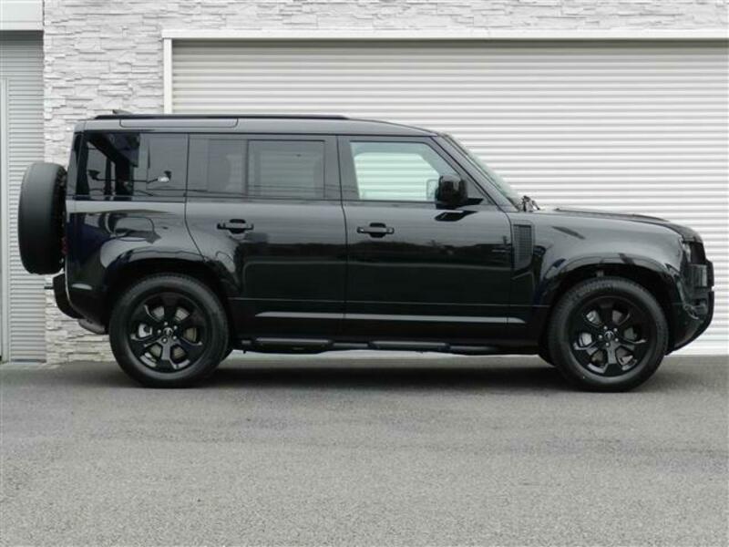 DEFENDER