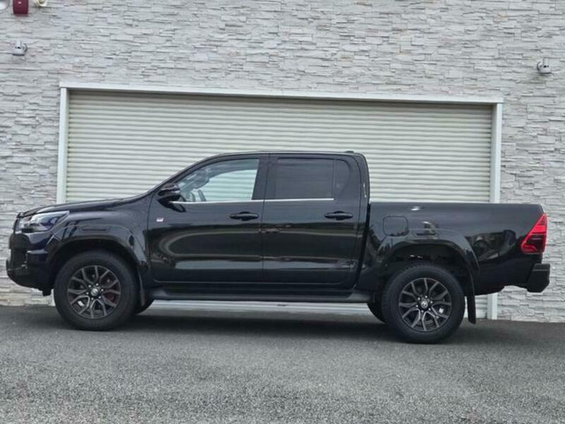 HILUX