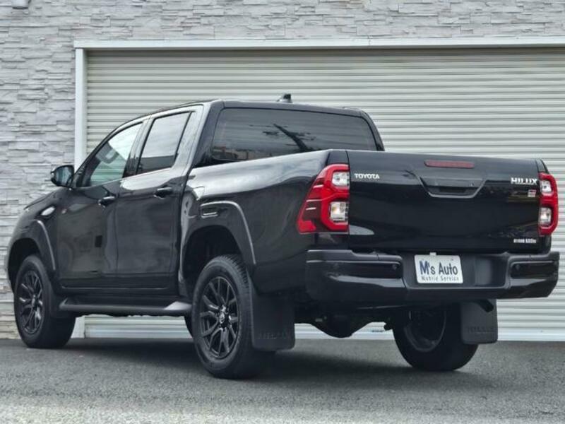 HILUX