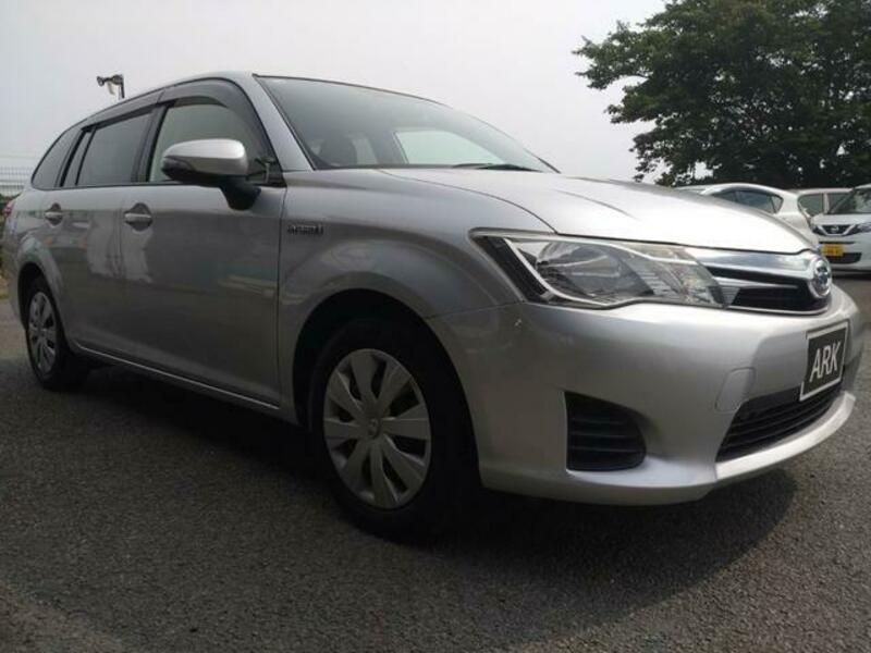 COROLLA FIELDER