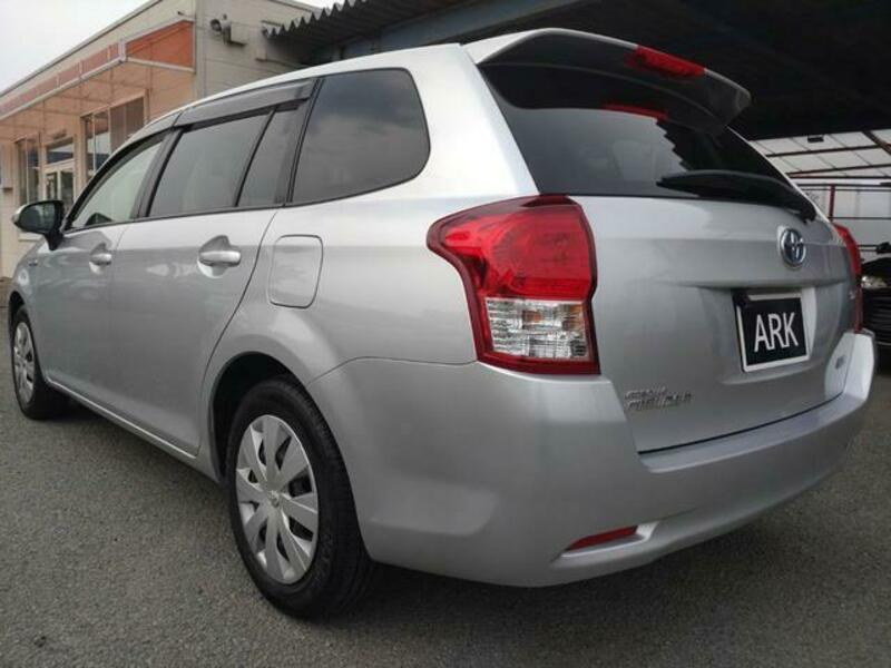 COROLLA FIELDER