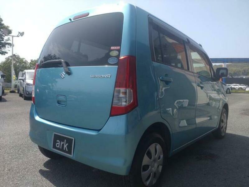 WAGON R