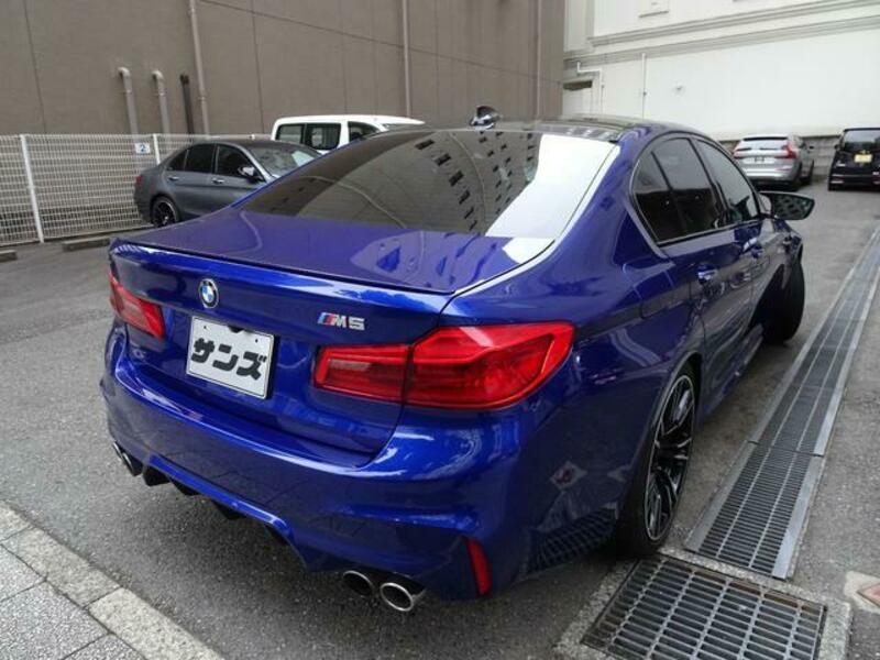 M5
