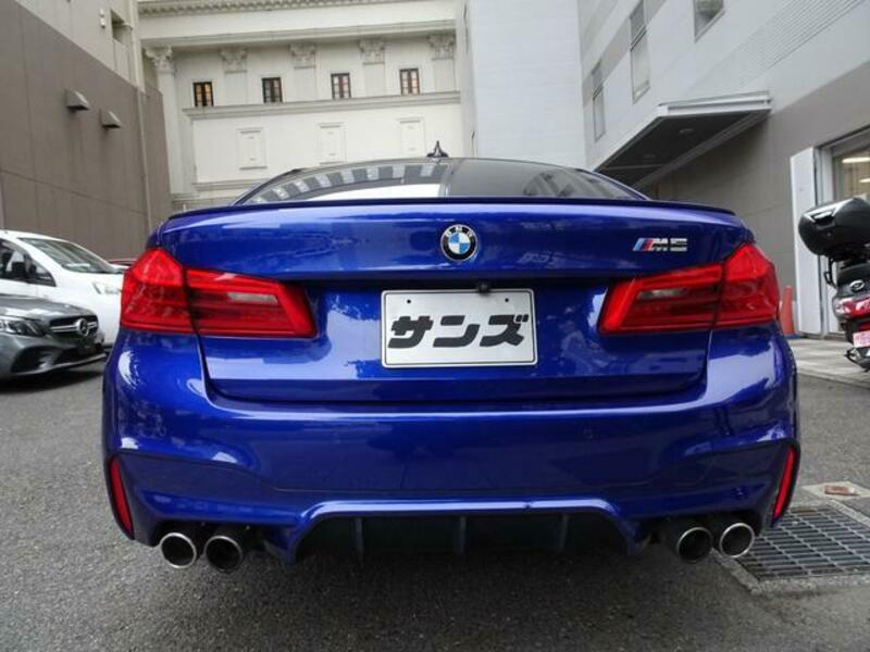 M5