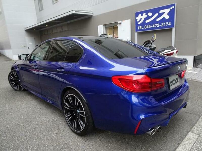 M5