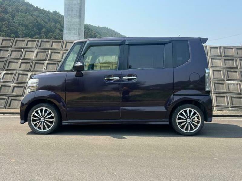 N BOX CUSTOM