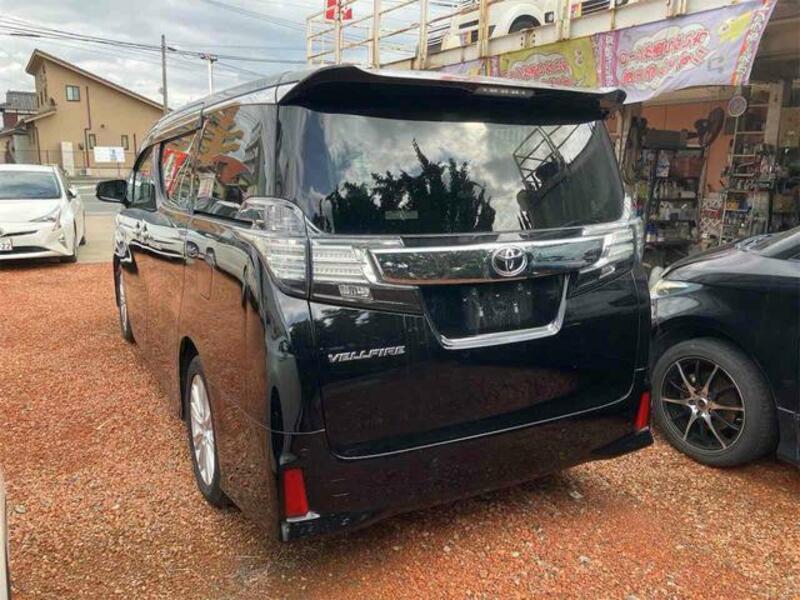 VELLFIRE