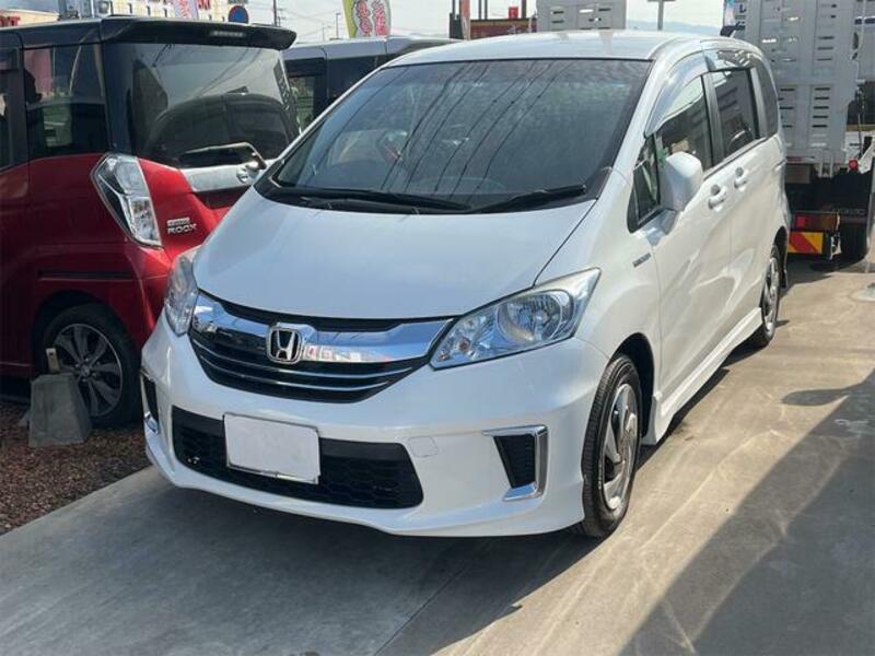 HONDA FREED HYBRID