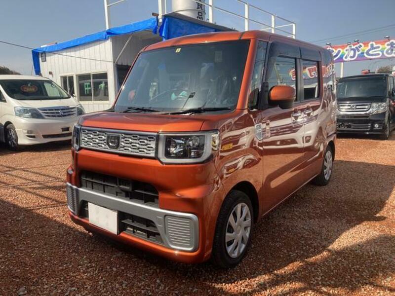 DAIHATSU WAKE
